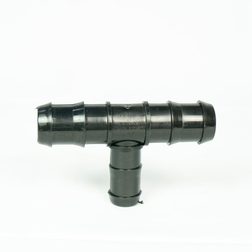 [157202]  TEE REDUCCION PE  3/4" x 1/2"
